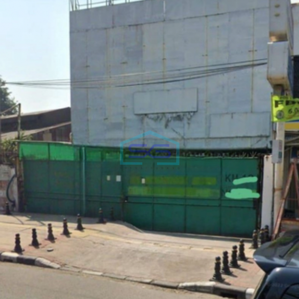 Dijual Gudang di Daan Mogot Raya Jakarta Barat Sudah Renovasi SHM LT 1012m2-1