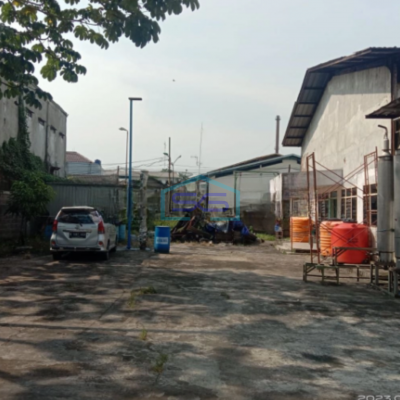Dijual Gudang di Jl. Imam Bonjol Karawaci Tangerang Butuh Renovasi SHM LT 4585m2