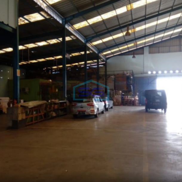 Dijual Gudang di Karawang barat Jawa barat HGB Luas Tanah 2400m2-2