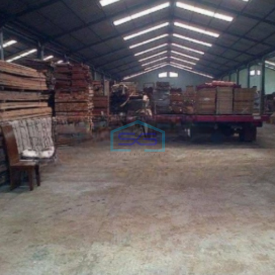 Dijual Gudang di Jl. Raya Peusar Cikupa Tangerang Sudah Renovasi SHM LB 3500m2