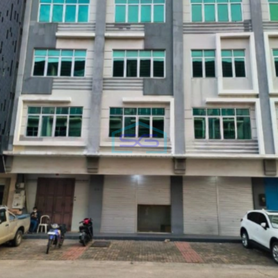 Dijual Ruko Gandeng Sudah Renovasi Bangunan 5 Lantai di PIK Jakarta Utara LB 1020m2