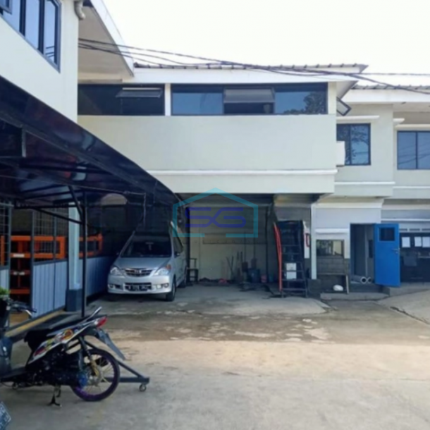 Dijual Pabrik Lokasi di kavling DPR Cipondoh Tangerang Luas Bangunan 2500m2-1