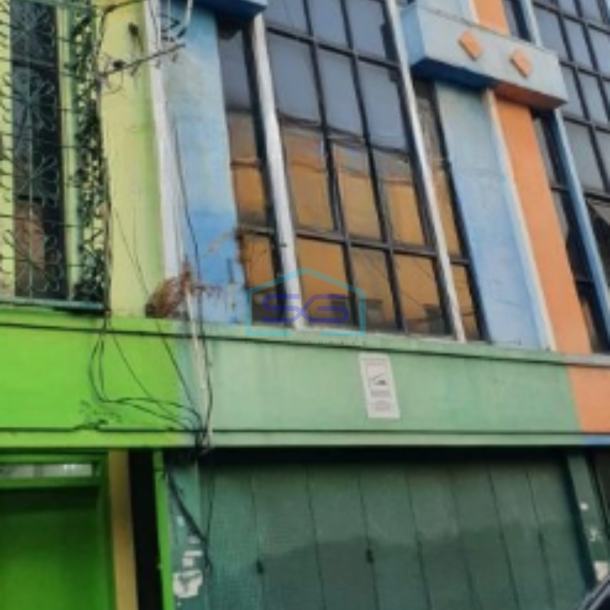 Dijual Ruko Sudah Renovasi Shm Terdiri 3 Lantai Luas Bangunan 150m2 di Jakarta Barat-1