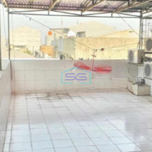 Dijual Ruko Sudah Renovasi Shm Terdiri 3 Lantai Luas Bangunan 150m2 di Jakarta Barat-2