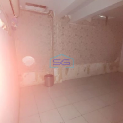 Dijual Ruko di Taman Cosmos Jakarta barat Sudah Renovasi, SHM LB 150m2