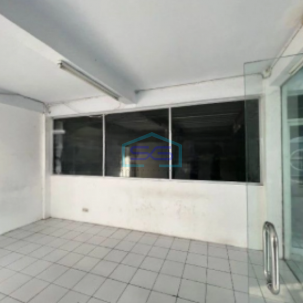 Disewakan Gudang Sudah Renovasi Luas Bangunan 720m2 Lokasi di PIK Jakarta Utara-2