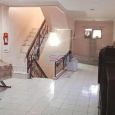 Dijual Ruko di Taman Palem Jakarta barat Sudah Renovasi HGB LB 292m2