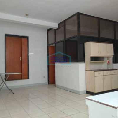 Dijual Ruko di Villa Meruya Jakarta barat Sudah Renovasi Luas Bangunan 243m2
