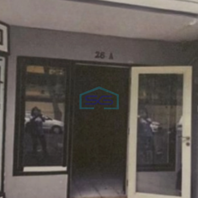 Dijual Ruko di Jl Raya Tanjung Duren Jakarta Barat Sudah Renovasi SHM LB 250m2