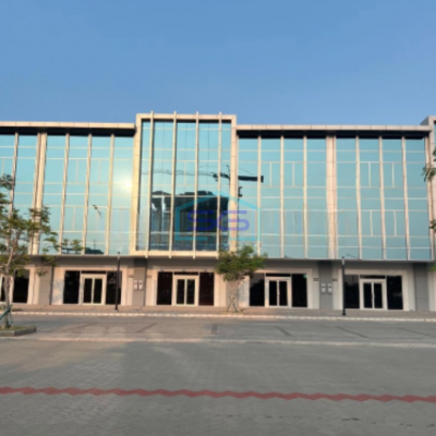 Dijual Ruko Sudah Renovasi, 3,5 Lantai di PIK Jakarta Utara Luas Bangunan 360m2