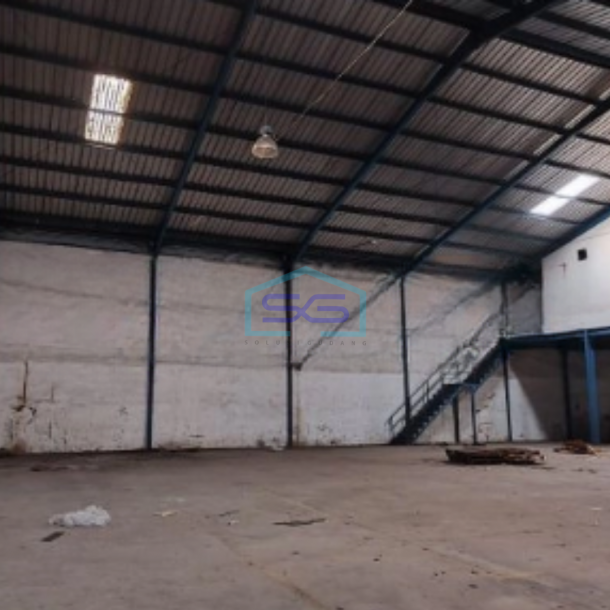 Dijual Gudang Akses Container 40 Feet Luas Bangunan 1268 m² di Tanjung Priuk Jakarta Utara-4