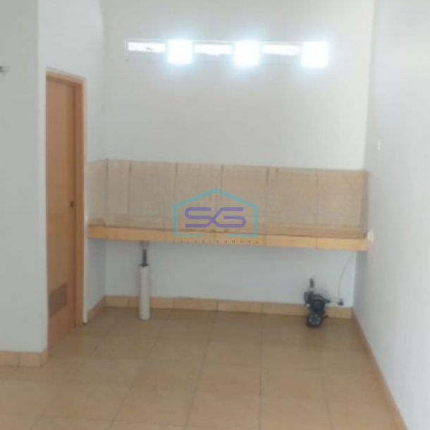 Dijual Ruko Bagus Luas Bangunan  256 m² di Kosambi Tangerang-1