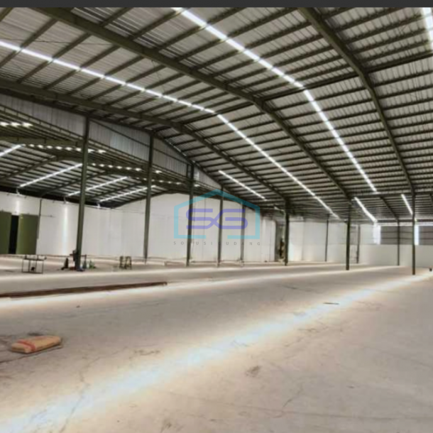 Dijual Gudang Siap Pakai Luas Bangunan  6072 m²  di Cirarab Tangerang-1