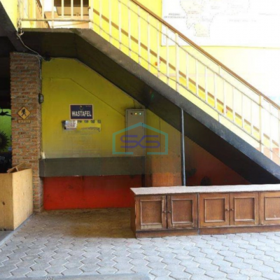 Dijual Cepat Restoran Atau Bangunan Komersil di Depok Timur