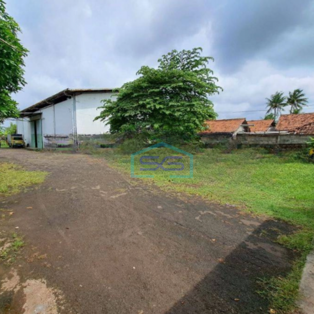 Dijual Tanah dan Bangunan Luas Tanah 2972 m² di Sepatan Timur Tangerang-1