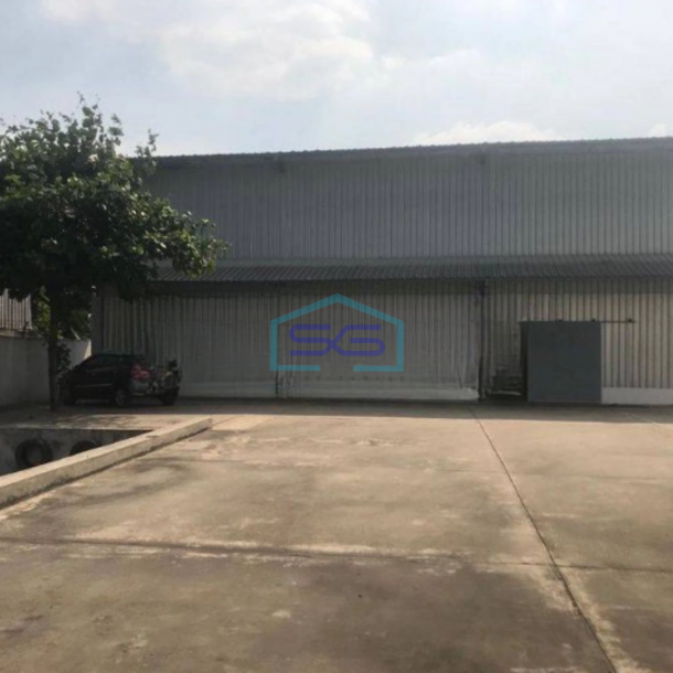 Dijual Gudang Ada Kantor Luas Bangunan 600 m² di Cimanggis Depok-4