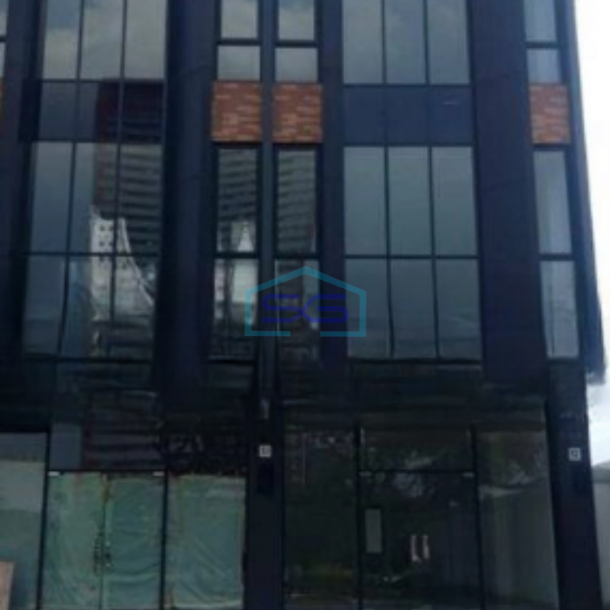 Dijual Ruko 3 Lantai Hadap Jalan Luas Bangunan 217 m² di Alam Sutera Tangerang-4
