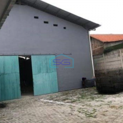 Dijual Gudang Luas Bangunan 450 m² Lokasi Strategis di Pasar Kemis Tangerang