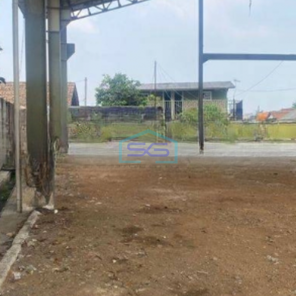 Dijual Gudang Luas Bangunan  1250 m² Lokasi Strategis di Legok Tangerang-1