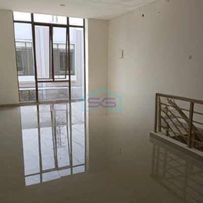 Disewakan Ruko 2 Lantai Lokasi Strategis di Gading Serpong Tangerang