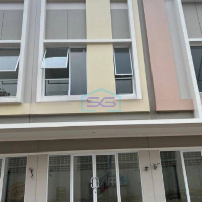 Disewakan Ruko 2 Lantai Lokasi Strategis di Gading Serpong Tangerang Tersedia Area Parkir-2