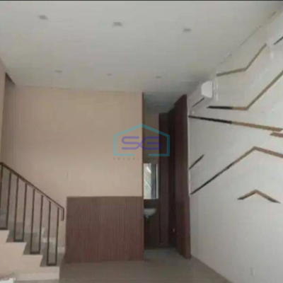 Disewakan Ruko 3 Lantai Lokasi Strategis di BSD Tangerang Luas Bangunan 120 m²