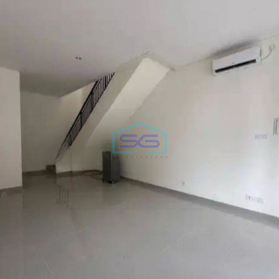 Disewakan Ruko 2 Lantai Bagus di Gading Serpong Tangerang Tersedia Area Parkir