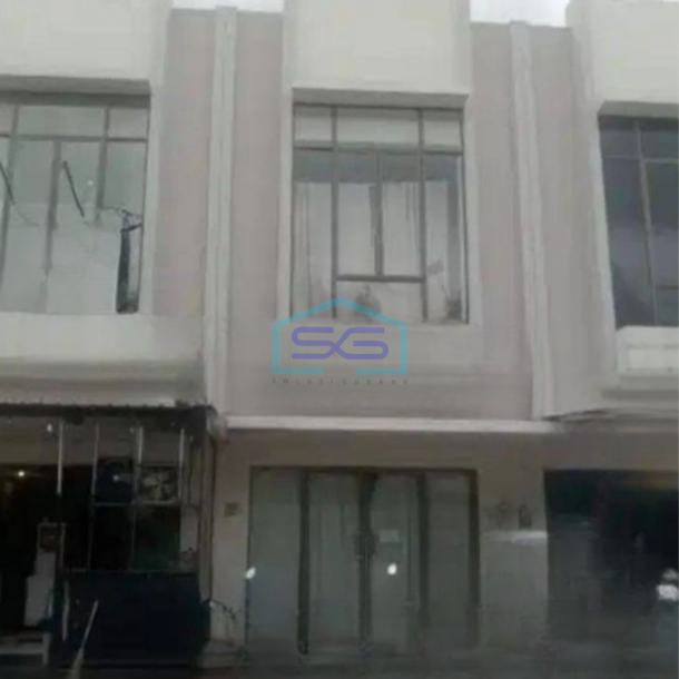 Disewakan Ruko Kondisi Bagus 2 Lantai Lokasi Strategis di Gading Serpong Tangerang-1