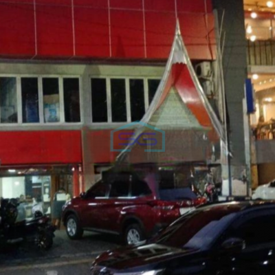 Disewakan Ruang Usaha Luas Bangunan  500 m² Lokasi Sangat Strategis di Tanjung Duren Jakarta Barat