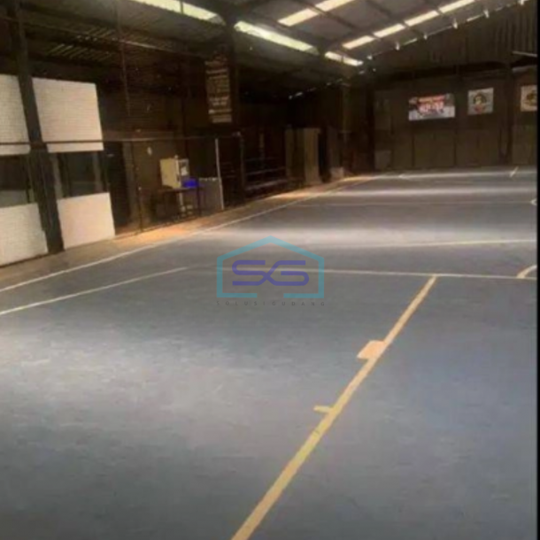 Disewakan Ruang Usaha Luas Bangunan 700 m² Lokasi Strategis Pinggir Jalan Raya Cinere Depok-1