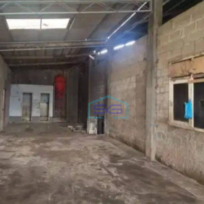 Disewakan Gudang Siap Pakai Ada Kantor Luas Bangunan  600 m² di Pasar Kemis Tangerang