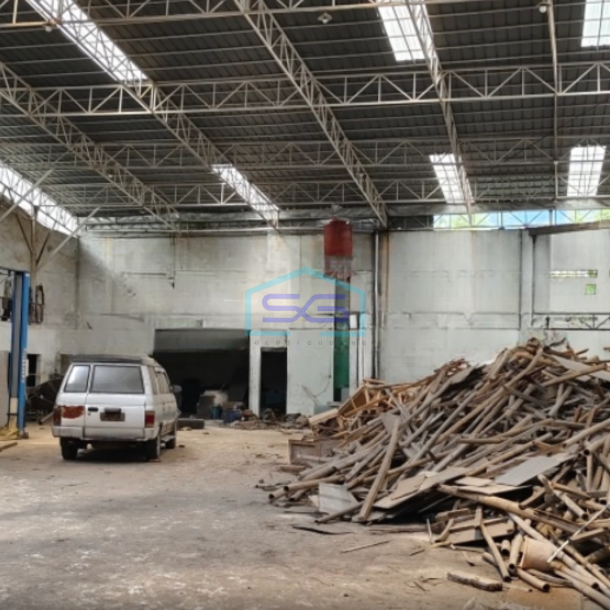 Dijual Ruang Usaha Luas Tanah  2500 m² Lokasi Jurumudi Tangerang-2