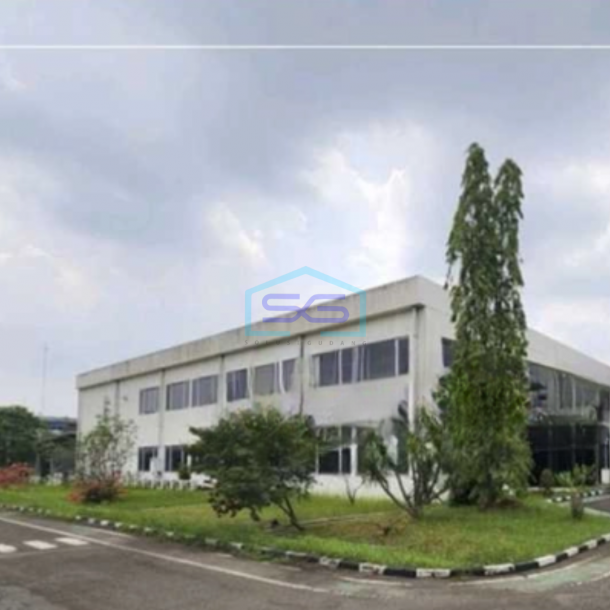 Dijual Pabrik 2 Lantai Luas Bangunan 17000 m²  di Cikarang-1