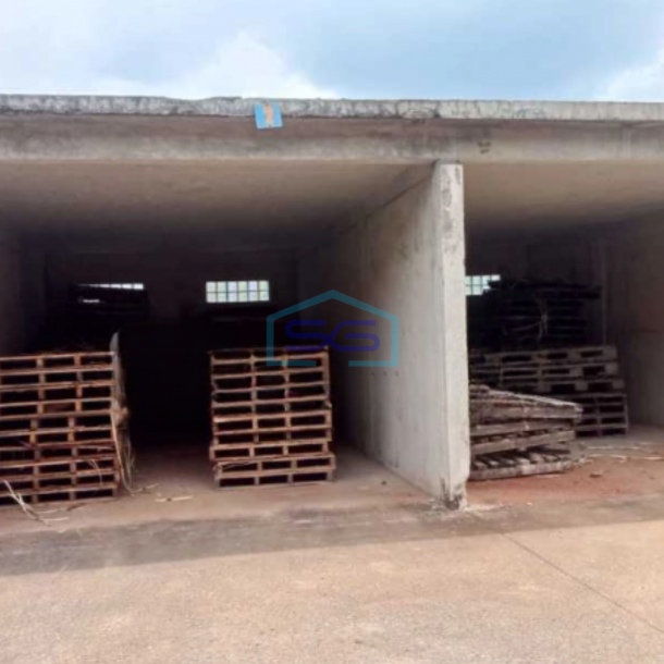 Dijual Gudang Akses Container 40 Feet Luas Tanah  4000 m² di Bogor-2