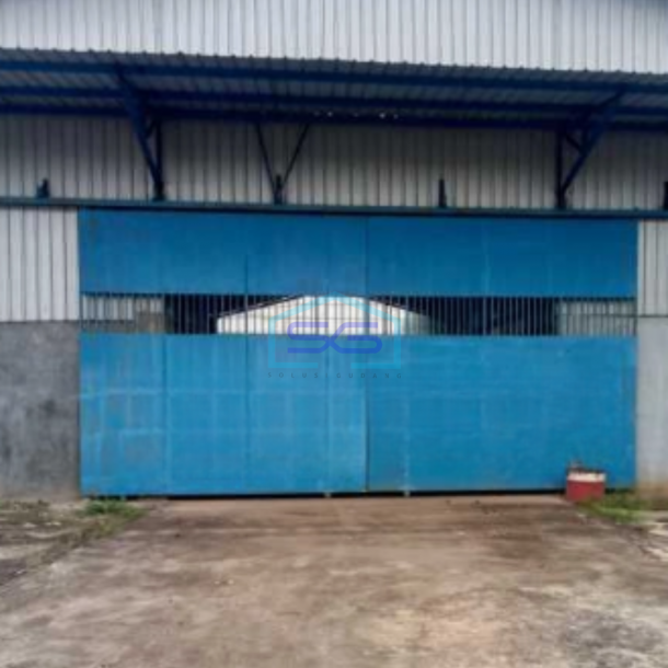 Dijual Gudang Akses Container 40 Feet Luas Tanah  4000 m² di Bogor-1