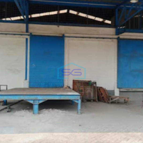 Dijual Gudang Lokasi Strategis di Bekasi Luas Tanah 2584 m²-1