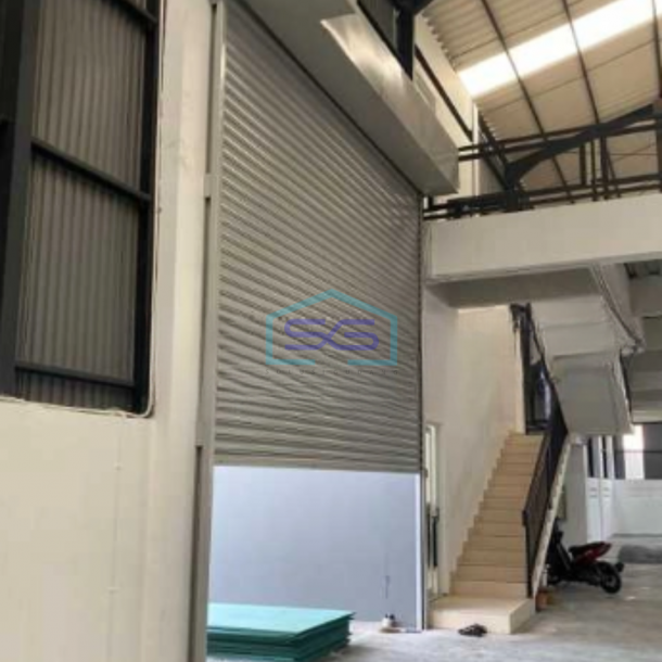 Dijual Gudang Akses Container 40 Feet Luas Bangunan  1013 m²  di Tangerang-2