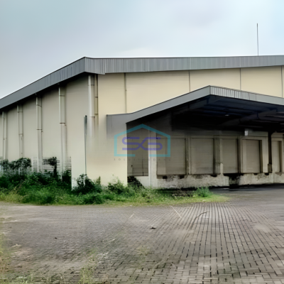 Dijual Gudang Akses Container 40 Feet Luas Bangunan 10000 m² di Bekasi