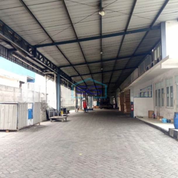 Dijual Pabrik Lokasi Bebas Banjir di Jatake Tangerang Luas Tanah  3500 m²-1