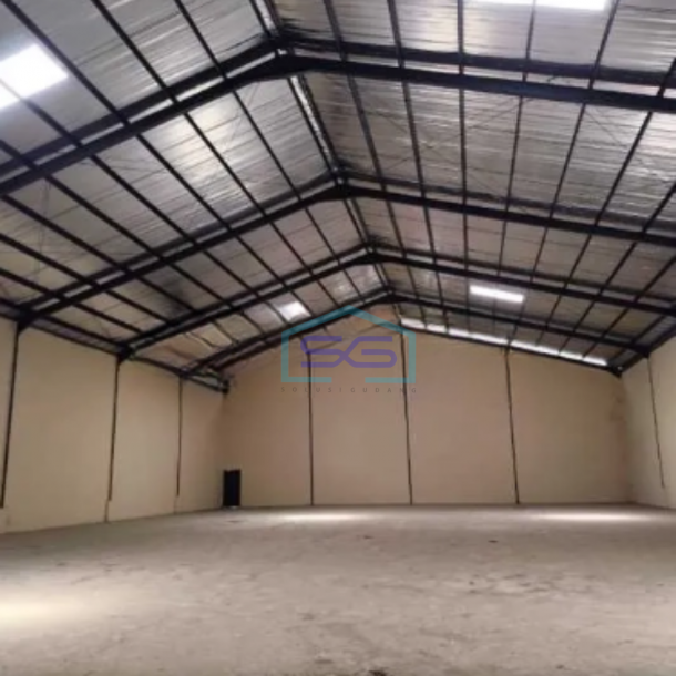 Disewakan Gudang Di teluk Naga Tangerang bebas Banjir Luas Bangunan  792 m²-1