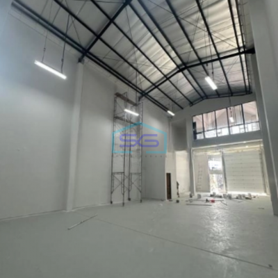 Disewakan Gudang Bizpark PIk 2 Jakarta Utara Luas Bangunan  360 m²