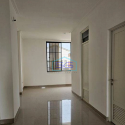 Disewakan Ruko Osaka 2 Muka PIK 2 Jakarta Utara Luas Bangunan  220 m²