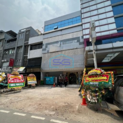 Disewakan Ruko Gandeng di Mangga Besar Jakarta Barat 4 Lantai LB 880m2