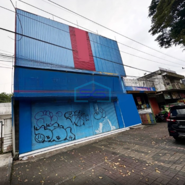 Disewakan Ruang Usaha Siap Pakai di Blimbing Malang Jawa Timur Luas Bangunan 700m2-1