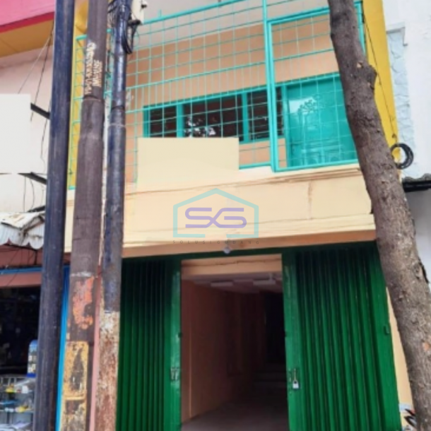 Disewakan Ruko Siap Huni di Klojen Malang Luas Bangunan 250m2-1