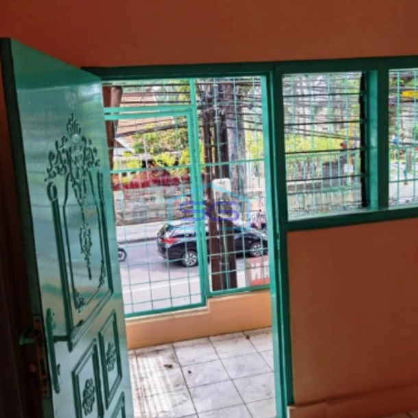 Disewakan Ruko Siap Huni di Klojen Malang Luas Bangunan 250m2-2