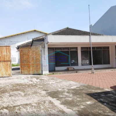 Disewakan Gudang Ada Ruang Kantor di Bagian Depan di Malang Luas Bangunan 2000m2
