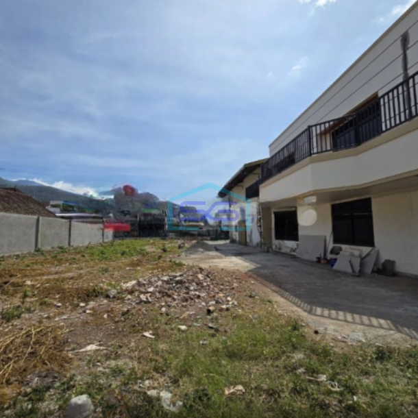 Disewakan Gudang Siap Pakai di Batu Malang Luas Bangunan 1000m2-1