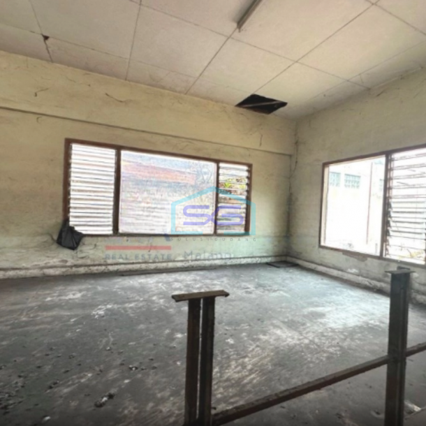 Disewakan Ruko Siap Pakai Dan Strategis di Klojen Malang Luas Bangunan 400m2-2