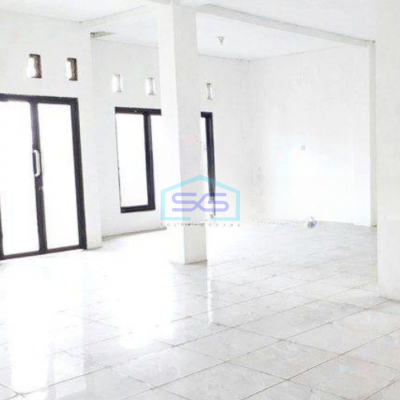 Disewakan Ruko Siap Pakai 2 Lantai Luas Bangunan 274m2 di Malang